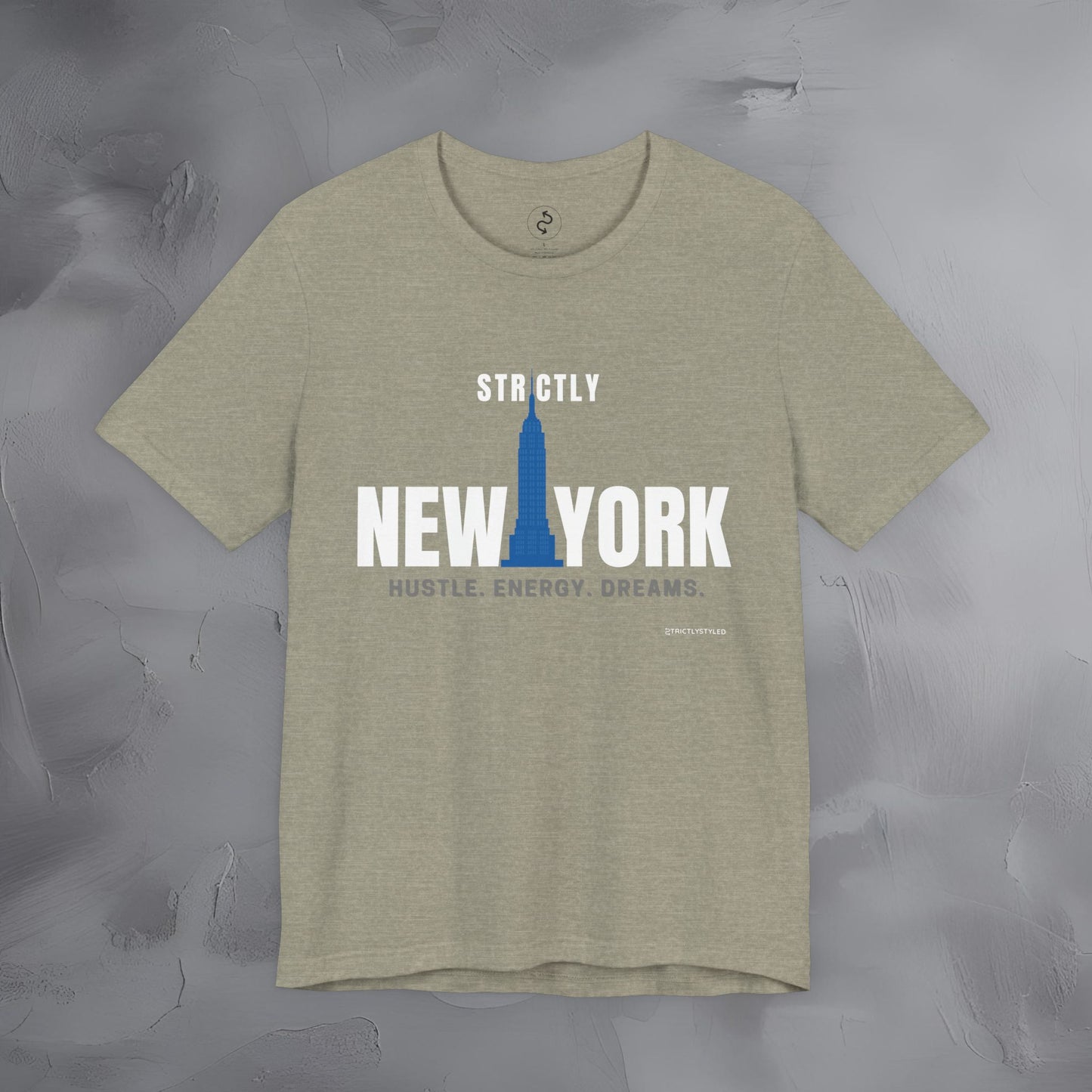 Strictly New York – Hustle, Energy, Dreams T-Shirt | NYC Streetwear Graphic Tee | Modern City Lifestyle Shirt