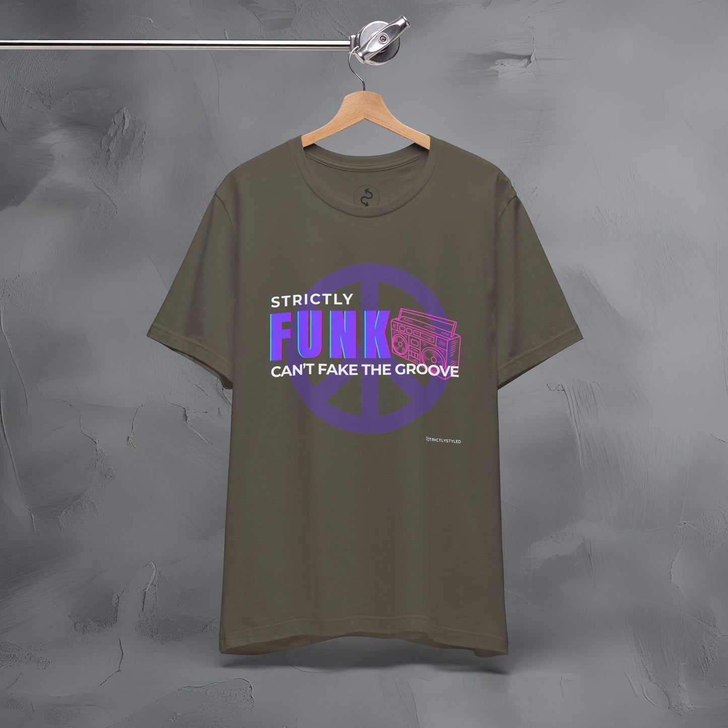 Strictly Funk T-Shirt – Can’t Fake the Groove – Funk Music Graphic Tee