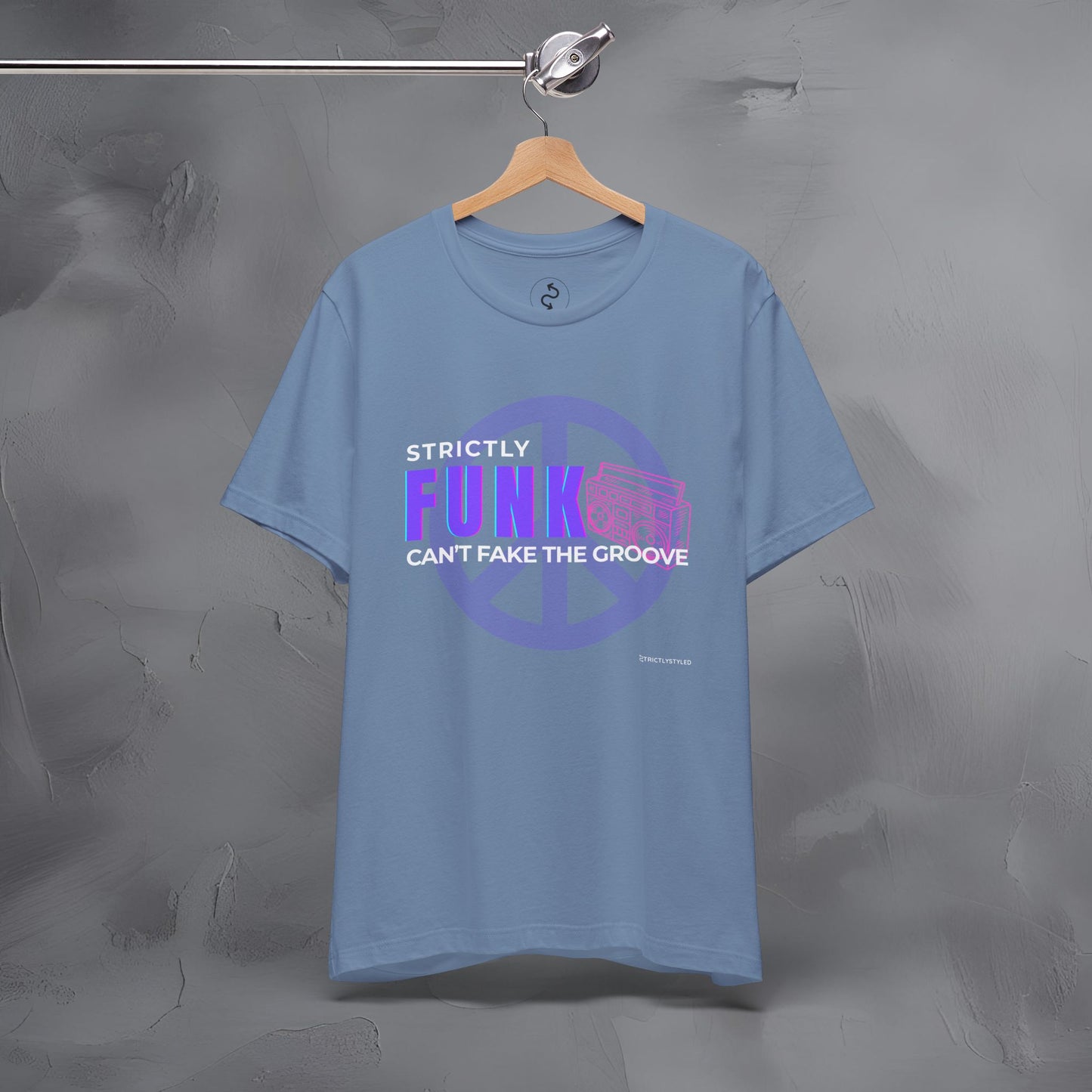 Strictly Funk T-Shirt – Can’t Fake the Groove – Funk Music Graphic Tee