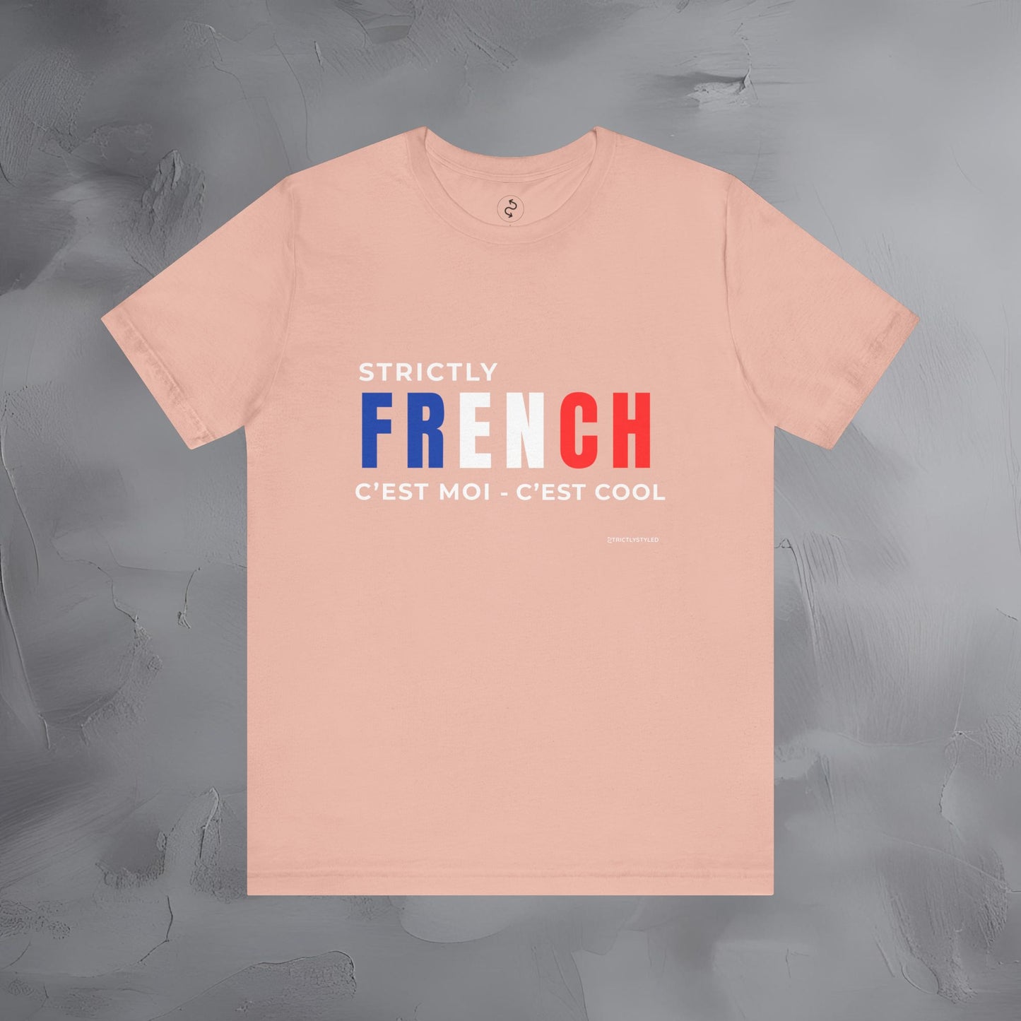 Strictly French – C’est Moi, C’est Cool T-Shirt | Fun Parisian Graphic Tee | French Lifestyle Streetwear Shirt