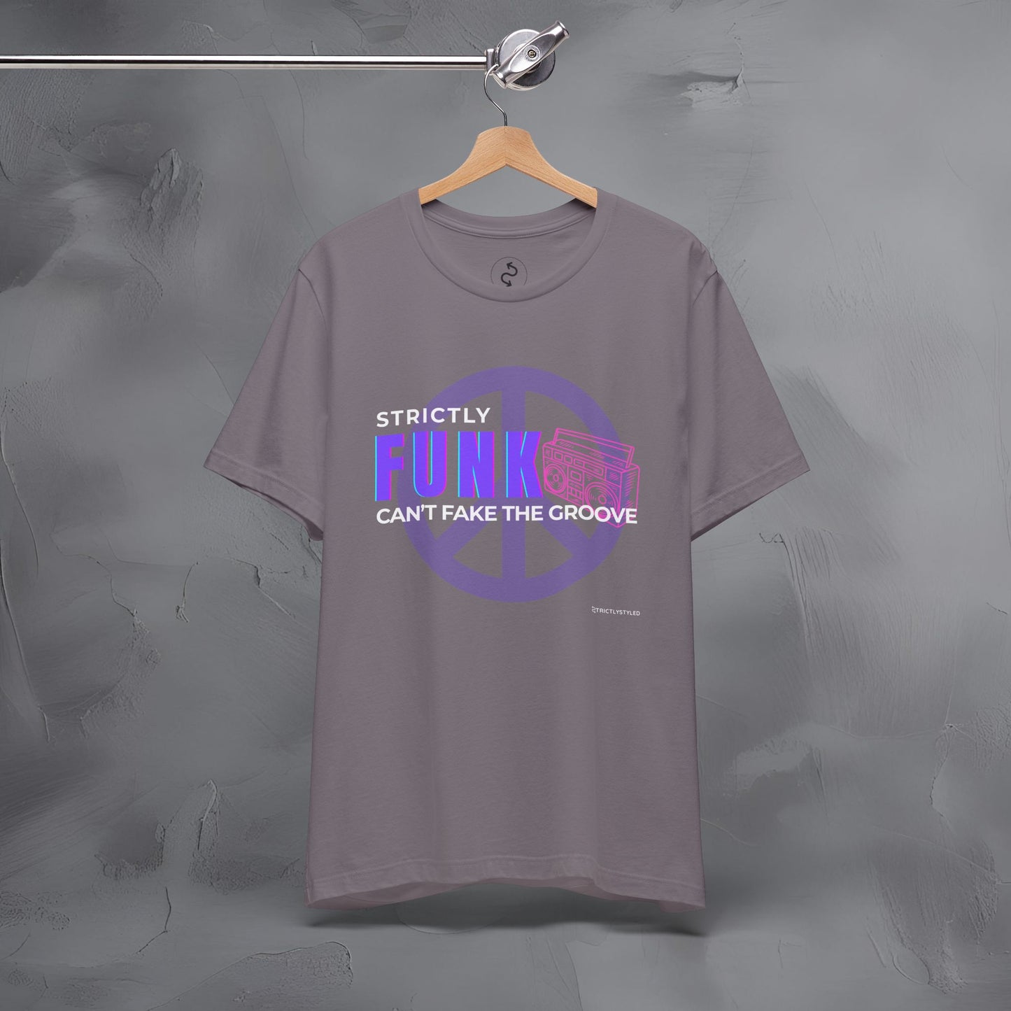 Strictly Funk T-Shirt – Can’t Fake the Groove – Funk Music Graphic Tee