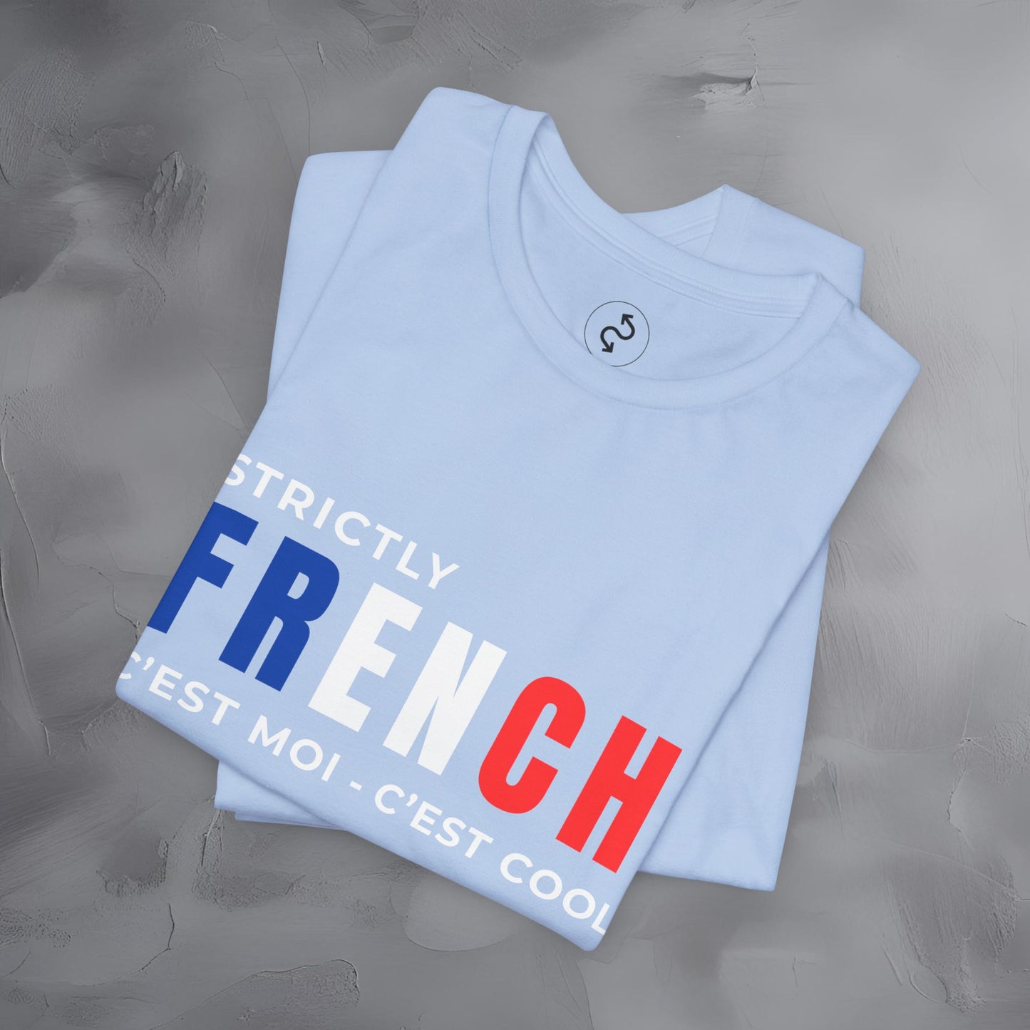 Strictly French – C’est Moi, C’est Cool T-Shirt | Fun Parisian Graphic Tee | French Lifestyle Streetwear Shirt