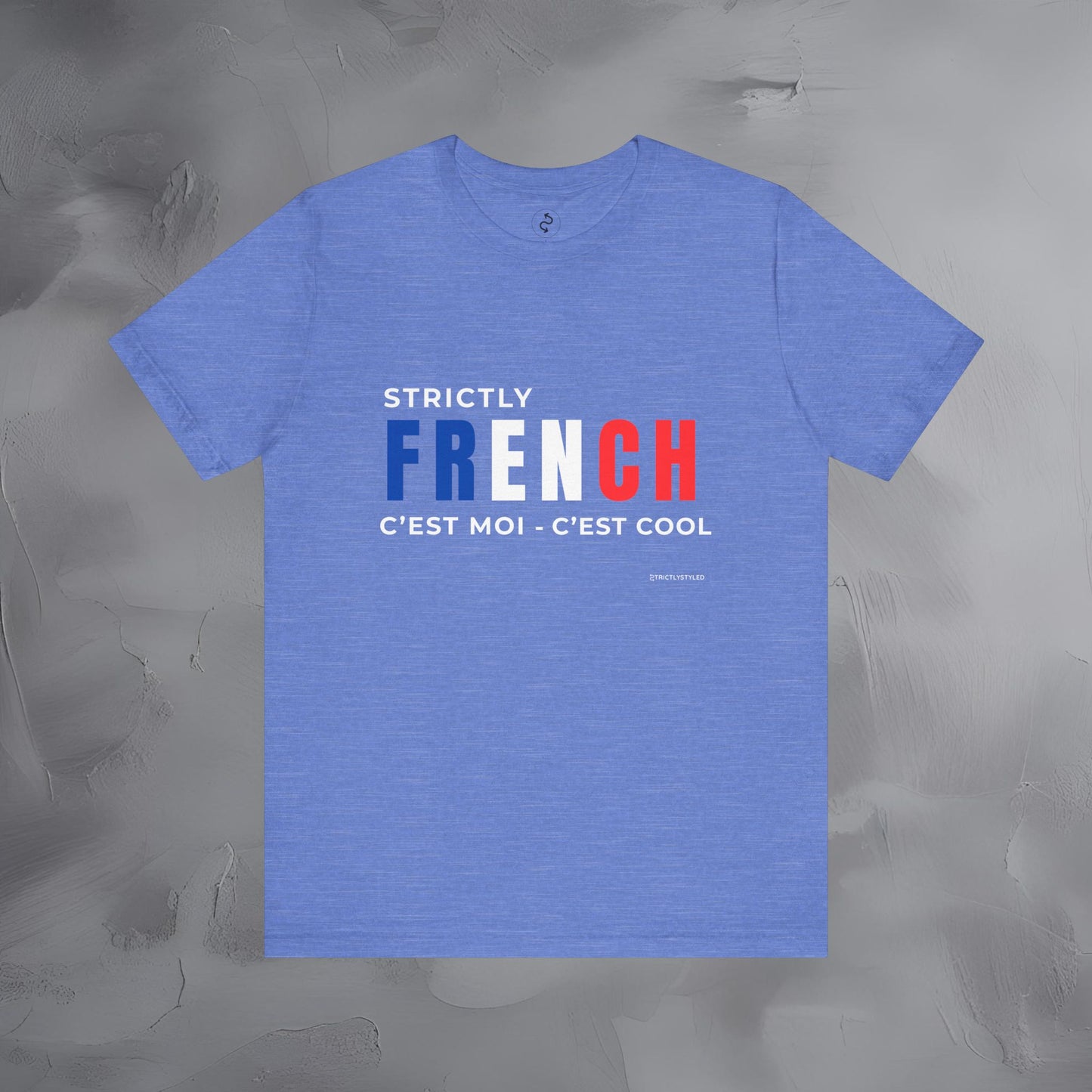 Strictly French – C’est Moi, C’est Cool T-Shirt | Fun Parisian Graphic Tee | French Lifestyle Streetwear Shirt