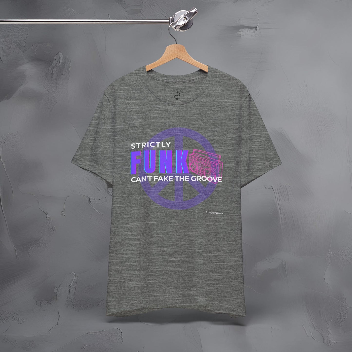 Strictly Funk T-Shirt – Can’t Fake the Groove – Funk Music Graphic Tee